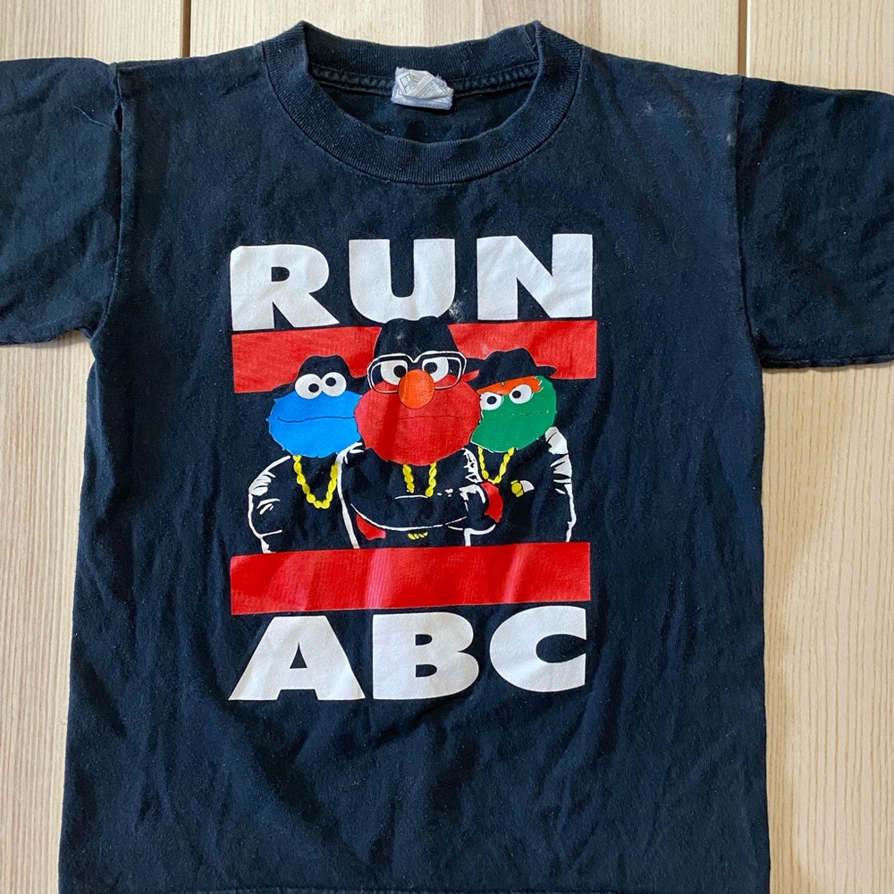 Vintage TND Sesame Street Run ABC shirt Youth L